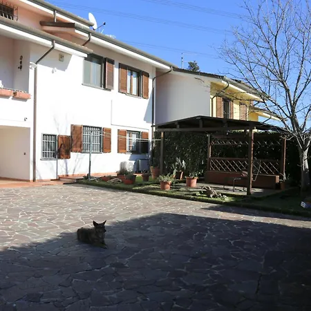 Pensión Latte & Miele Hause Lucca
